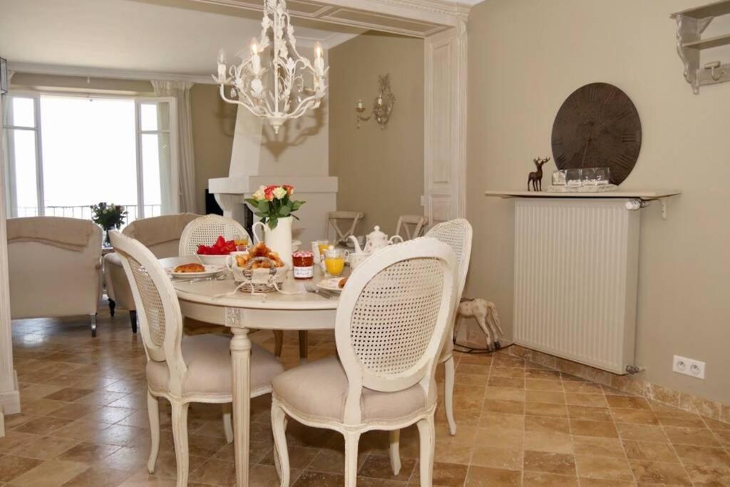 Bord De Mer - Ac, Wifi, Chic, Sea View, Beach 2 Minutes Walk Антиб Экстерьер фото